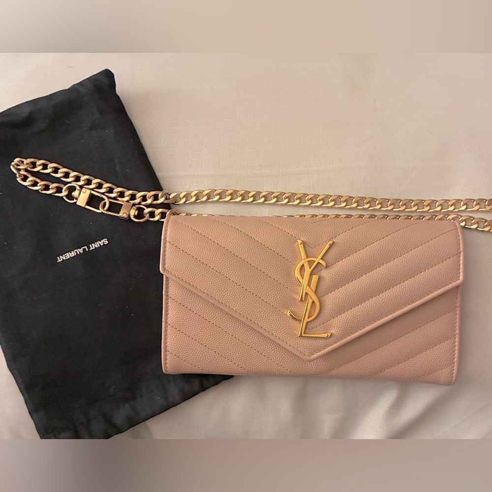 Chic Yves Saint Laurent YSL Clutch Wallet w Chain Buff Pink MSRP $1499 - Picture 14 of 15